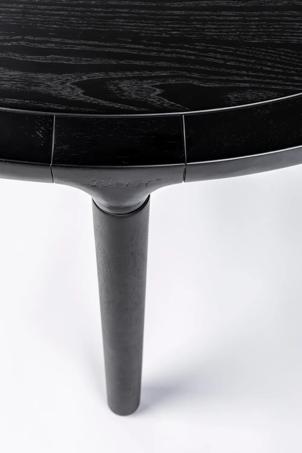 Black Round Dining Table | Zuiver Storm