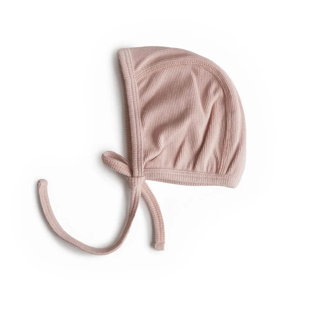 Mushie Ribbed Baby Bonnets