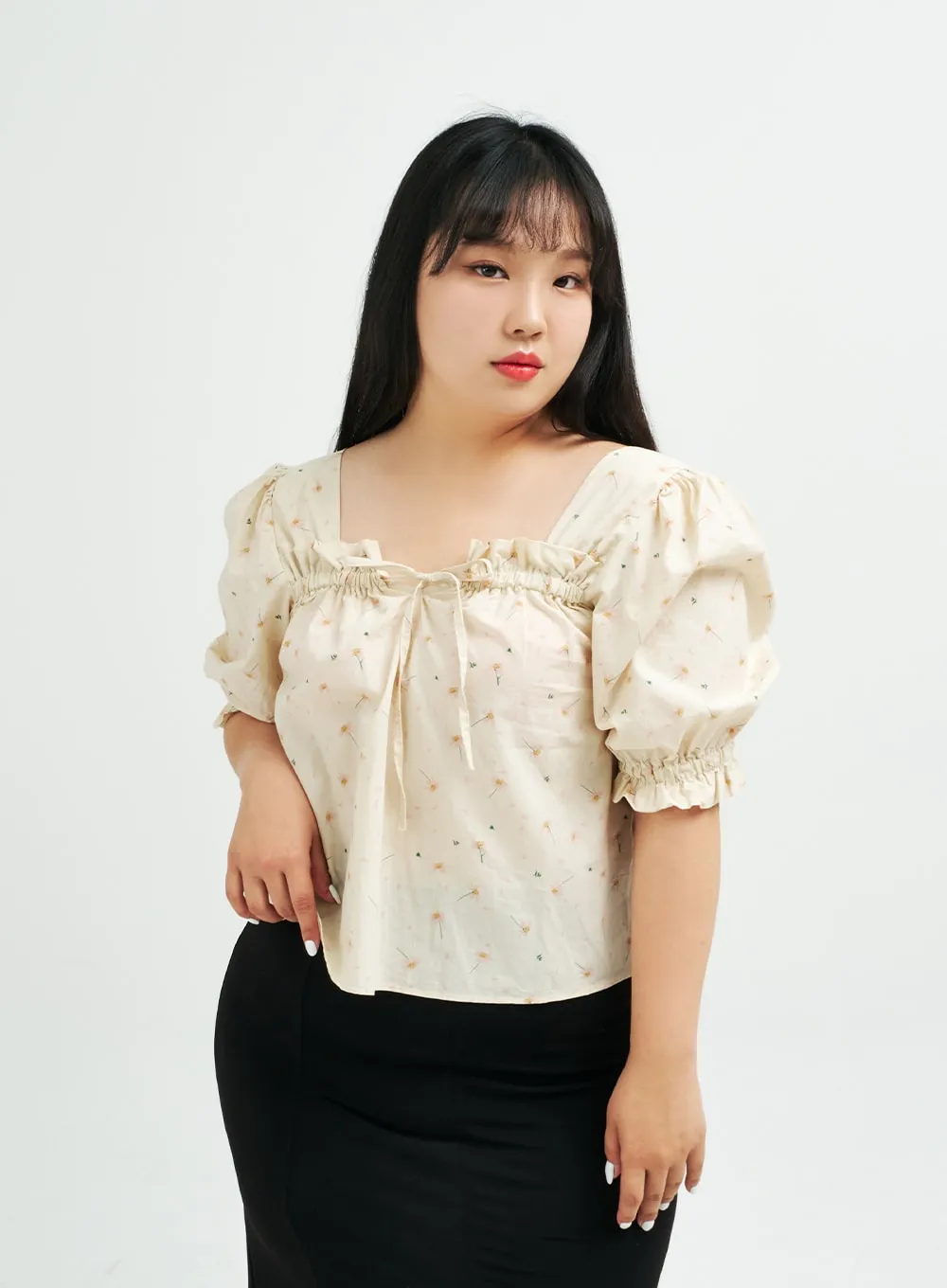 Plus Square Neck Flower Blouse IY24